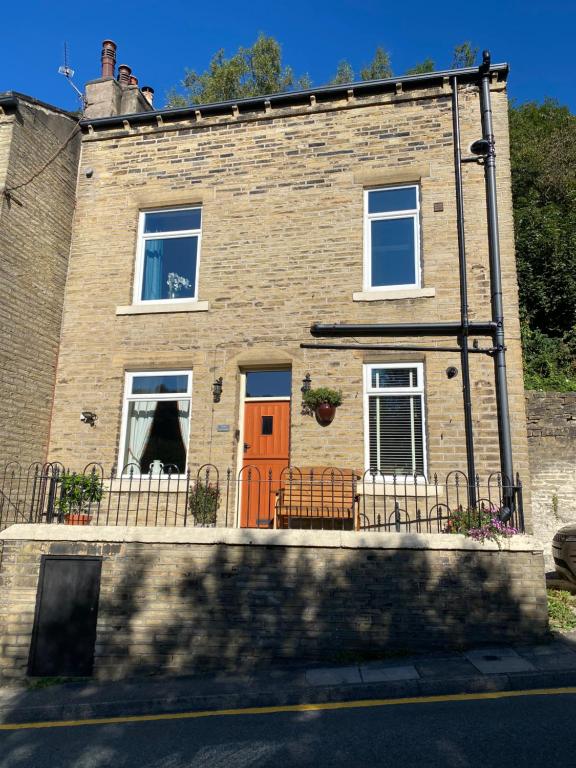 Hebden Royd House Hebden Bridge Accommodation image 1 Hebden Royd House Hebden Bridge image one