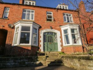 Apartments in Whitby - Prices & Bookings Page image 10 Picture of Falconhurst