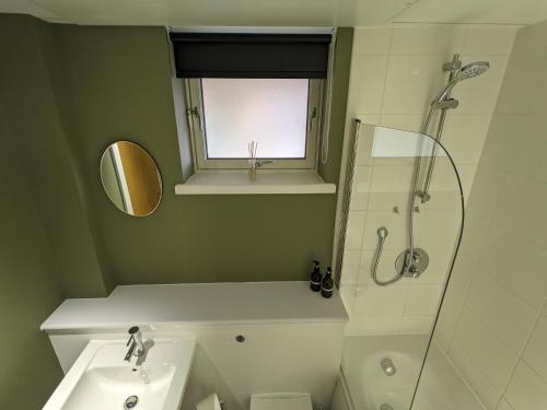 Middlehaven Luxury Studio image three