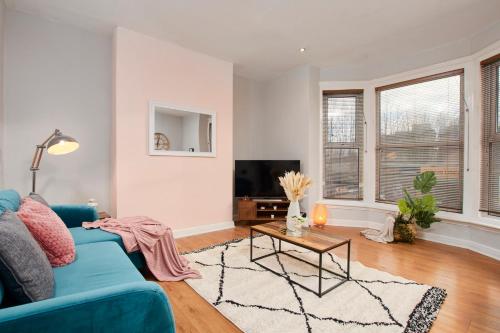 Central Harrogate 2 Bedroom Apartment Accommodation image 3 Central Harrogate 2 Bedroom Apartment image three