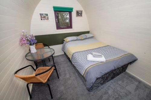 Seaways glamping, English Oak Accommodation image 3 Seaways glamping, English Oak image three