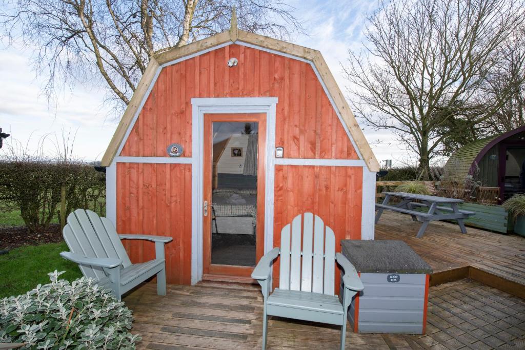 Seaways glamping, Redwood image one