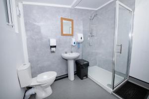 Seaways glamping, Redwood image two