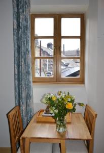 Hebden Bridge Accommodation Page image 35 Picture of Hebble end works apartment 2
