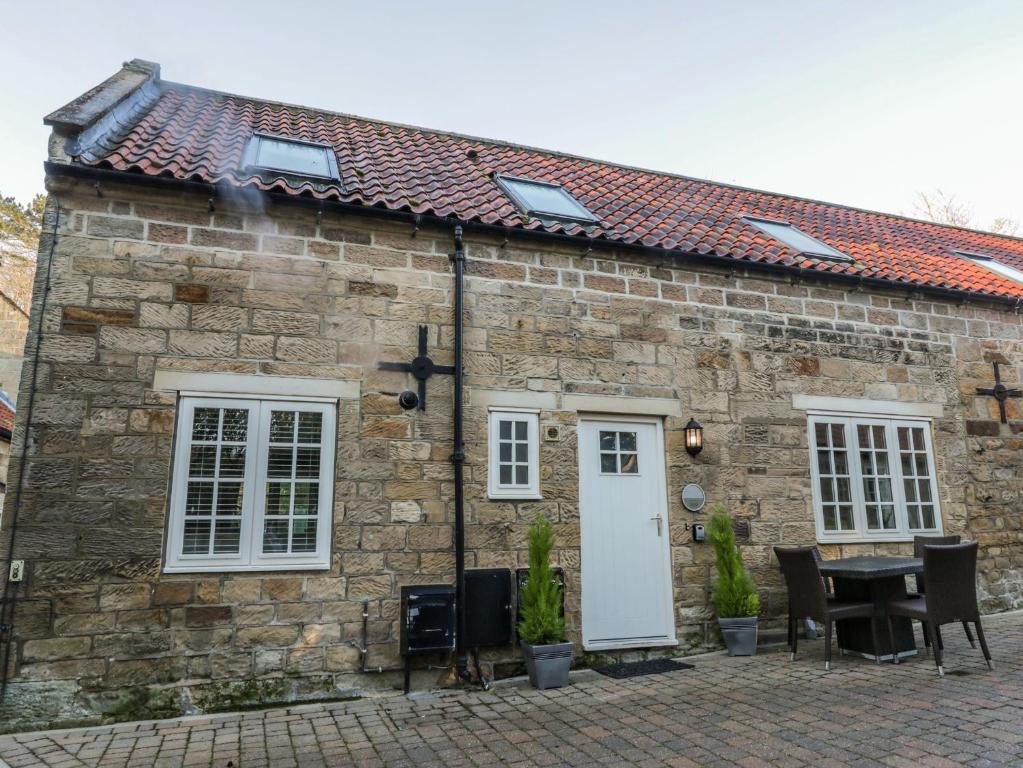 Clematis Cottage image one