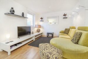 Tourist question: somewhere to stay in York Post image 6 Picture of Strand House 21 Night Minimum Stay