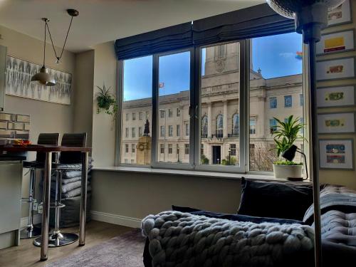Town Hall View Accommodation image 3 Town Hall View image three