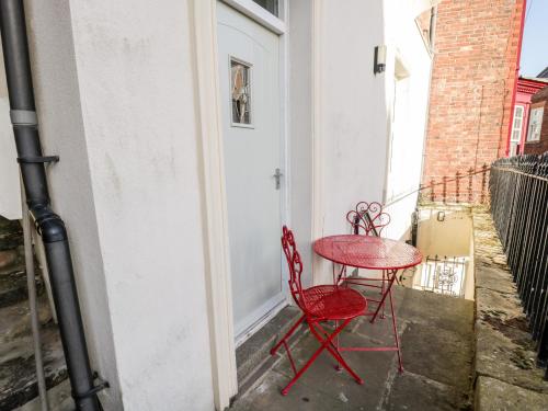 Nutshell, Whitby Accommodation image 3 Nutshell, Whitby image three