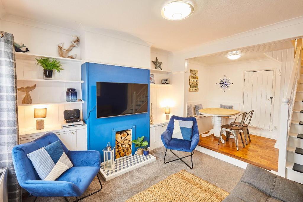 Host & Stay - Harbour Mist Cottage image one
