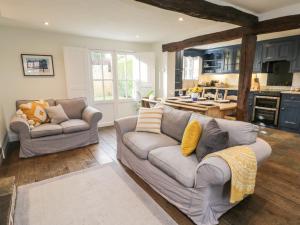 Ings Cottage 3-bed Accommodation image 2 Ings Cottage 3-bed image two