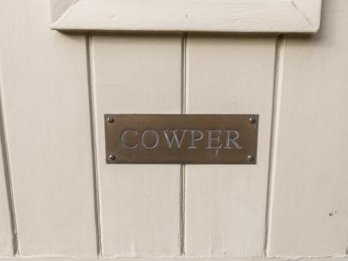 Cowper Cottage 2-bed Accommodation image 3 Cowper Cottage 2-bed image three