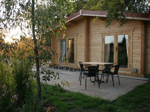 Gardener's Lodge Accommodation image 3 Gardener's Lodge image three