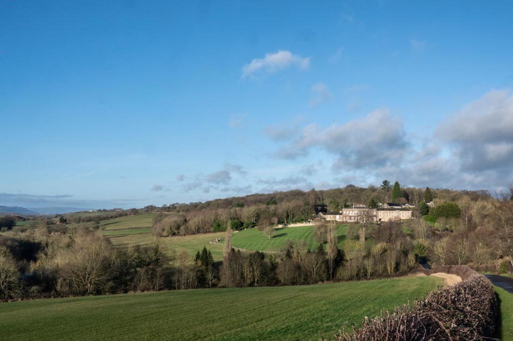 Picture of Wood Hall Hotel & Spa
