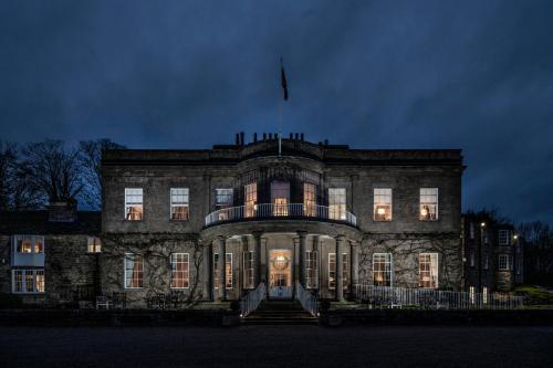 Wood Hall Hotel & Spa image three