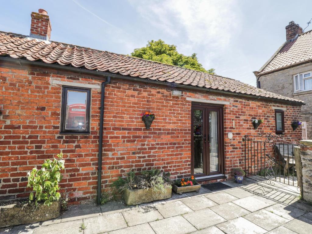 Chestnut Cottage, York Accommodation image 1 Chestnut Cottage, York image one