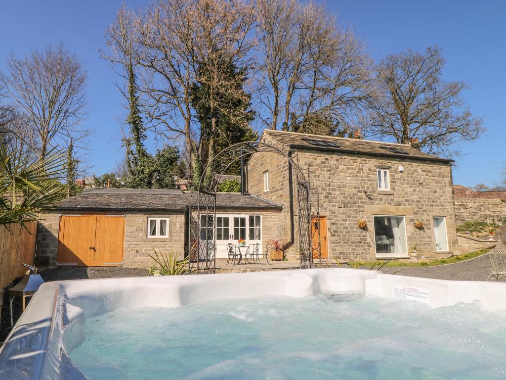 Cunliffe Barn, Shipley Accommodation image 1 Cunliffe Barn, Shipley image one
