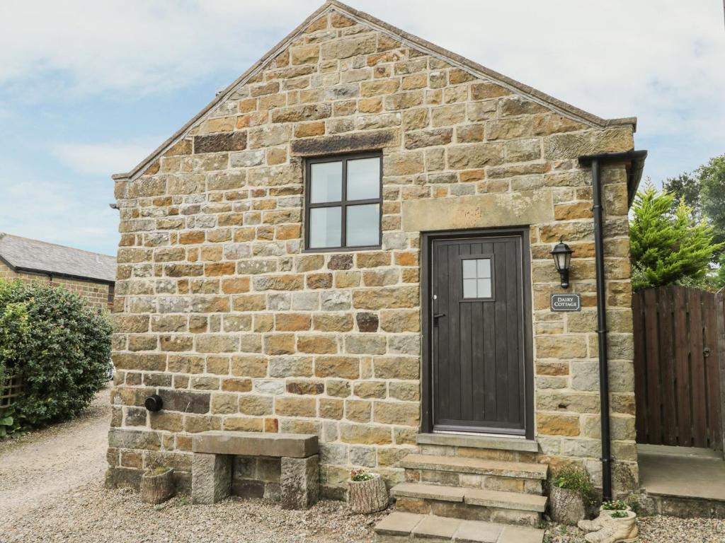 Dairy Cottage, Scarborough Accommodation image 1 Dairy Cottage, Scarborough image one
