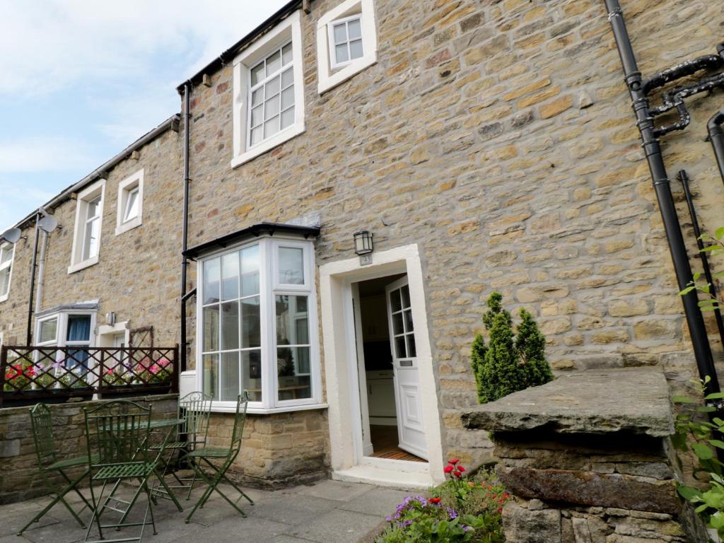 Cherry Tree Cottage, Skipton image one
