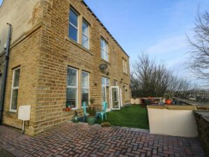 Picture of 183 Stainland Road