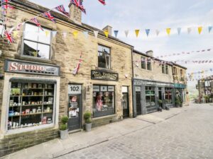 Bed & Breakfast Accommodation Keighley Page image 2 Picture of The Flat