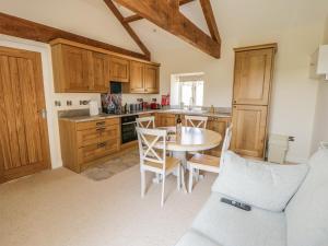 Lake Farm Cottage, Ripon Accommodation image 2 Lake Farm Cottage, Ripon image two