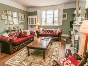 Londesborough Cottage, Scarborough Accommodation image 2 Londesborough Cottage, Scarborough image two