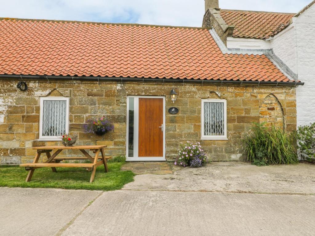 Milton Cottage, Whitby Accommodation image 1 Milton Cottage, Whitby image one