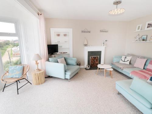 Larksbay View, Redcar Accommodation image 3 Larksbay View, Redcar image three