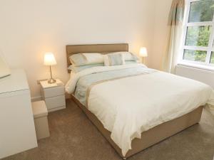 Chuffing Cottage, Keighley Accommodation image 2 Chuffing Cottage, Keighley image two