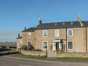 Apartments in Whitby - Prices & Bookings Page image 55 Picture of Sneaton Hall Apartment 4