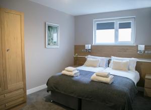 Harrogate Central 2 bedroom apt Alpha Spa image two