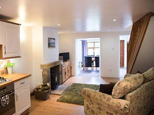 Greta Cottage Accommodation image 3 Greta Cottage image three