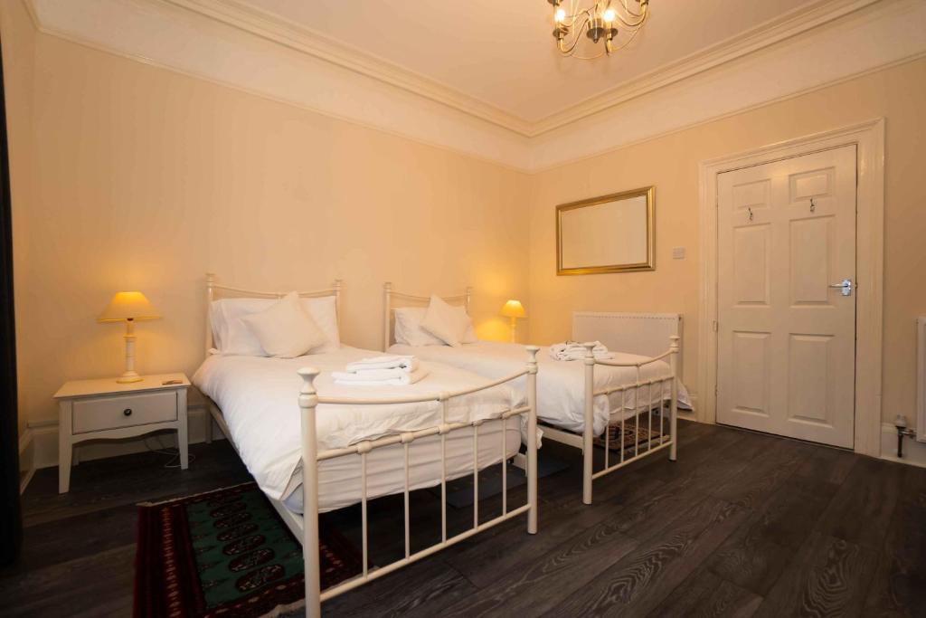 Picture of Pass the Keys Beautiful 1bedroom flat