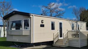 KMH Caravans at Flamingo Land Accommodation image 2 KMH Caravans at Flamingo Land image two