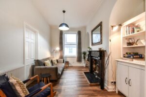 Picture of Fifth Quarter Apartment with allocated parking space