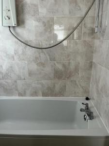 Milnrow Road - Spacious 3 bed house image two
