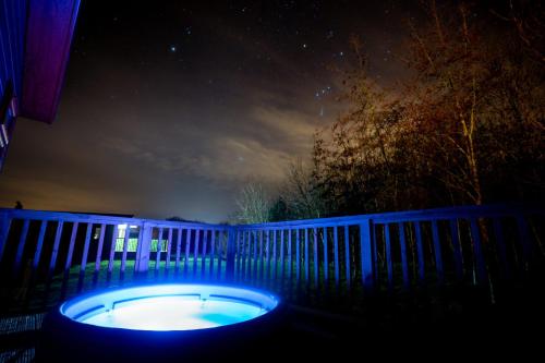 Deneb Lodge with Hot Tub Accommodation image 3 Deneb Lodge with Hot Tub image three