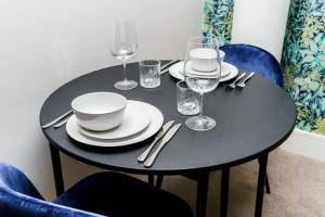 Entire Apartment - No. 47 - The Cosy Collection Ltd Accommodation image 2 Entire Apartment - No. 47 - The Cosy Collection Ltd image two