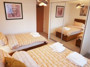 Harrogate Serviced Apartments - Prices & Bookings Page image 74 Picture of Homebird Property - Epsom Apartment