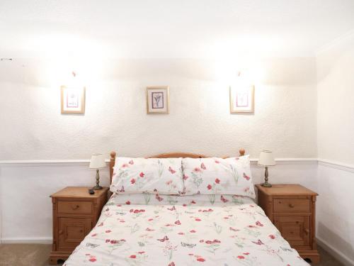 The Willow Bed and Breakfast image three