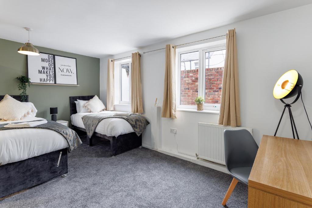 City Centre Studio 3 with Free Wifi and Smart TV by Yoko Property Accommodation image 1 City Centre Studio 3 with Free Wifi and Smart TV by Yoko Property image one