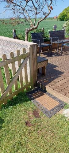 Bridlington's Bolt Hole chalet Accommodation image 3 Bridlington's Bolt Hole chalet image three