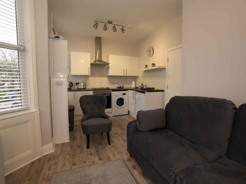 Pass the Keys Newly Renovated 2 Bedroom Apartment and Free Parking Accommodation image 3 Pass the Keys Newly Renovated 2 Bedroom Apartment and Free Parking image three