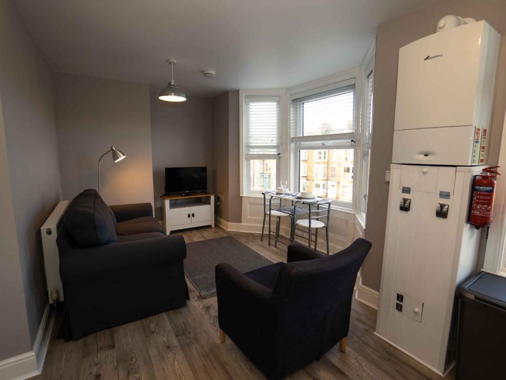 Pass the Keys Newly Renovated spacious 1 Bedroom Apartment Accommodation image 1 Pass the Keys Newly Renovated spacious 1 Bedroom Apartment image one