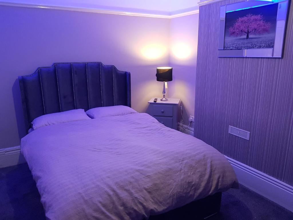 HIGHFIELDS LUXURY Living image one