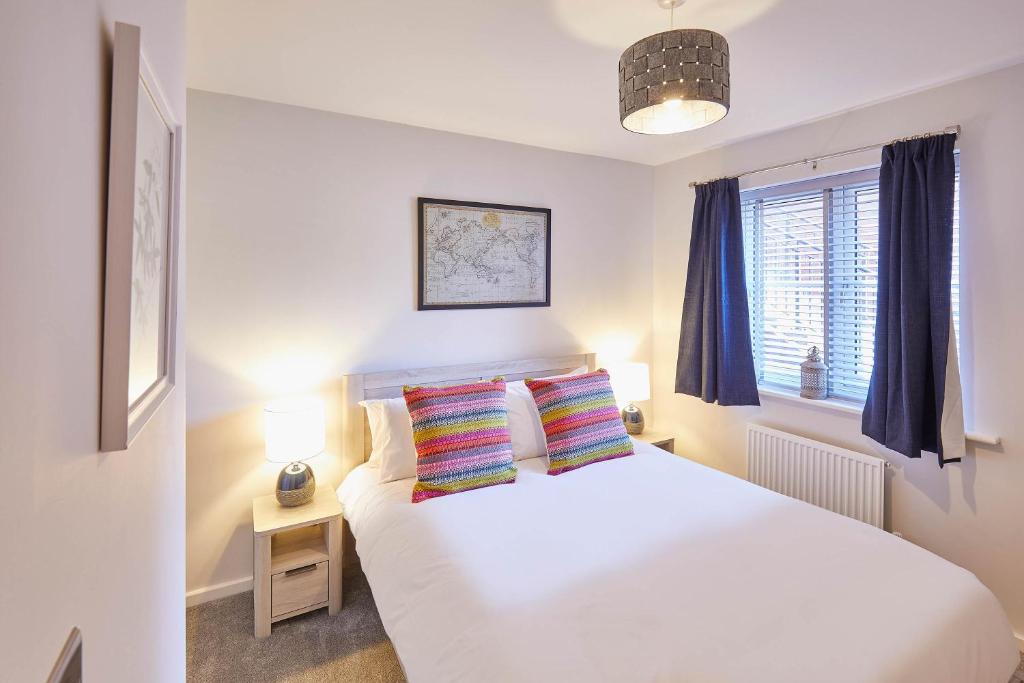 Host & Stay - Jet Cottage @ Spa Well Accommodation image 1 Host & Stay - Jet Cottage @ Spa Well image one