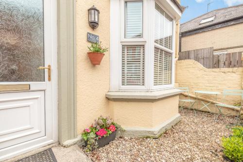Postman's Cottage Accommodation image 3 Postman's Cottage image three