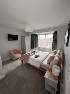 The Wootton House Accommodation image 1 The Wootton House image one