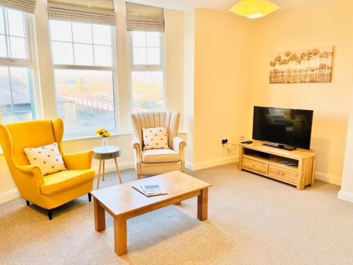 Ilkley Apartment with Parking Accommodation image 3 Ilkley Apartment with Parking image three