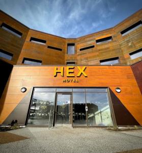 Hex Hotel at Yorkshire Wildlife Park Accommodation image 1 Hex Hotel at Yorkshire Wildlife Park image one